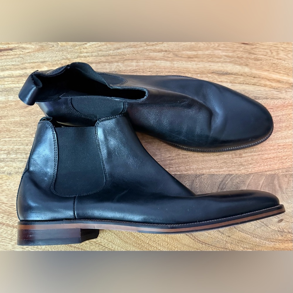 Bloomingdale’s Black Leather Chelsea Boots, Men’s size 11 - Picture 2 of 7